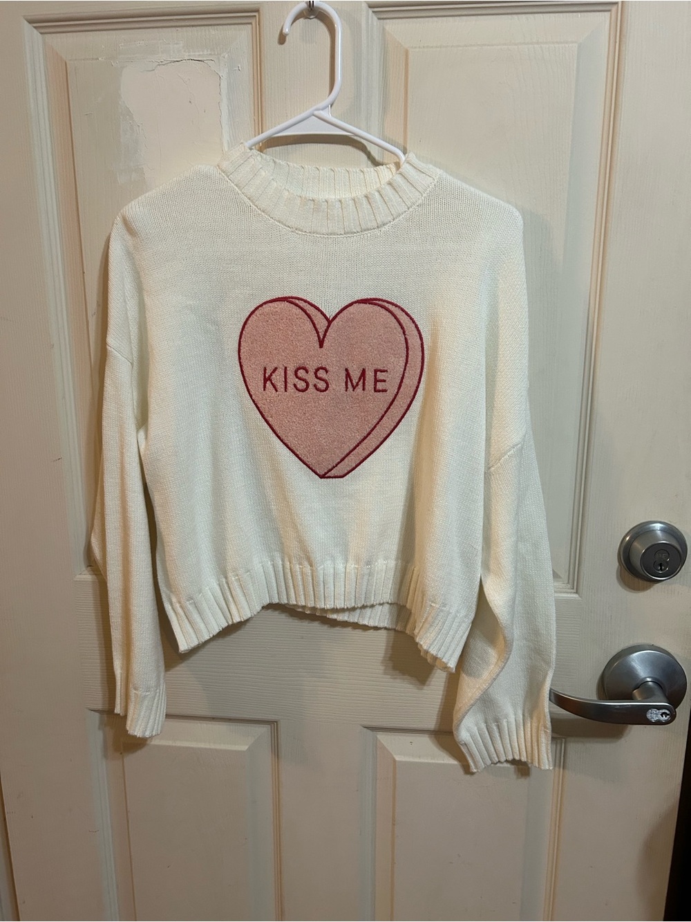Jessica Simpson Cream “Kiss Me” Heart Sweater